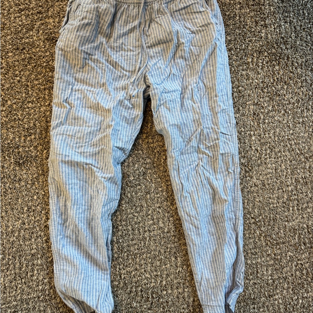 H&M Gray Sweatpants Joggers with Elastic Cuffs